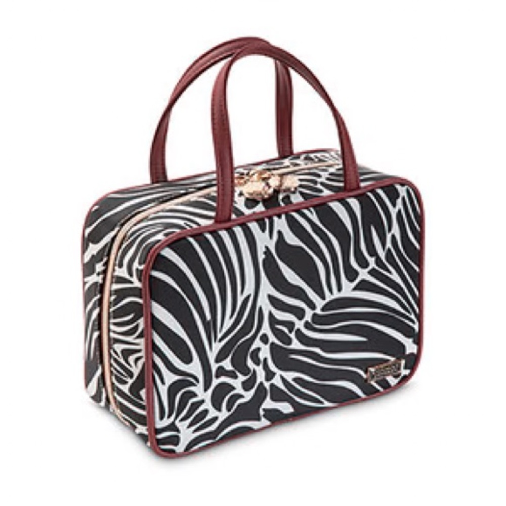 NWOT Stephanie Johnson Sahara ML Traveler